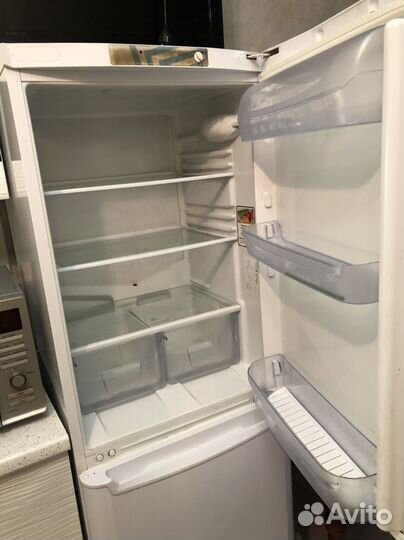 Холодильник Indesit no frost