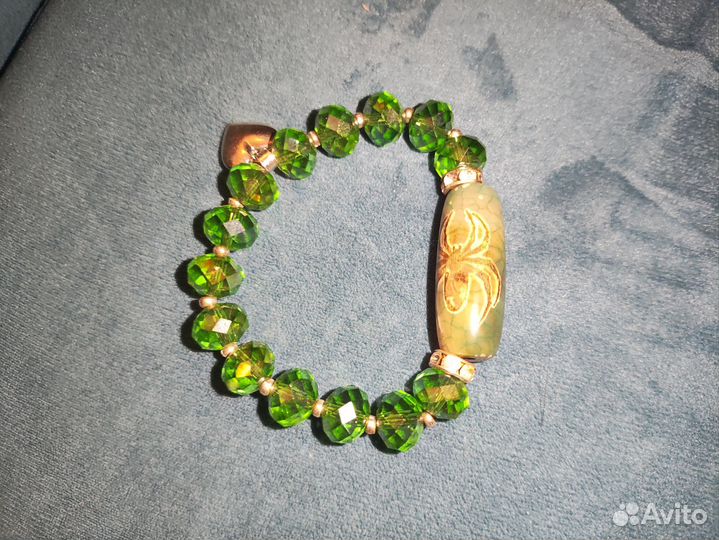 Браслет из хризолита ручной работы