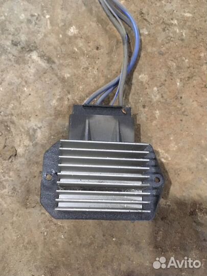 Резистор печки Mazda MPV LW Мазда Мпв