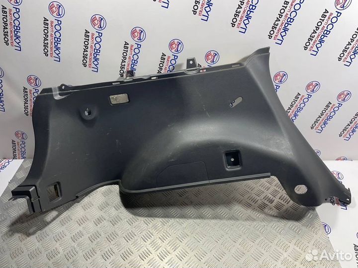 Обшивка багажника Subaru Impreza