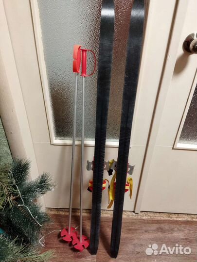 Лыжи детские 120 с палками Крепление на любую обув