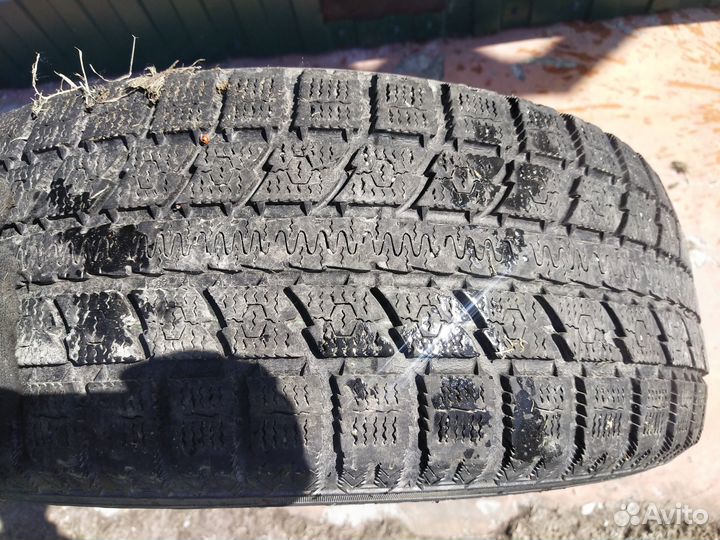 Toyo Observe GSi-5 235/60 R18