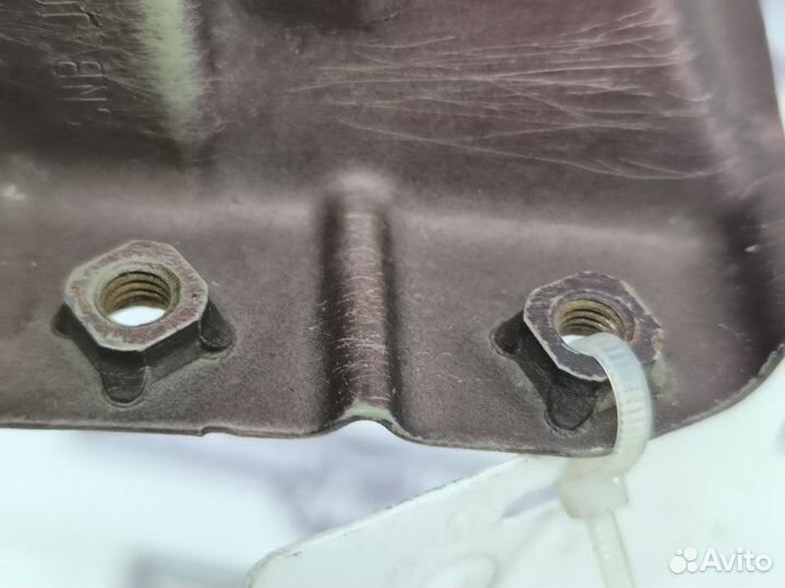 Кронштейн крыла передний правый Honda Civic FD1