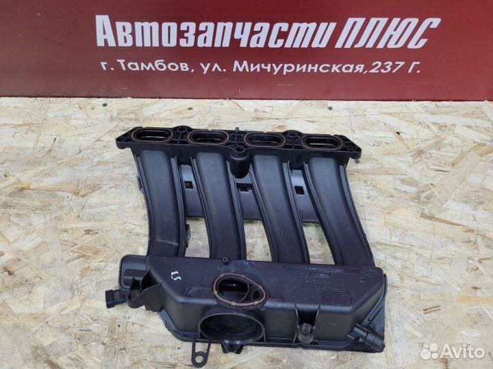 Впускной коллектор Renault Logan