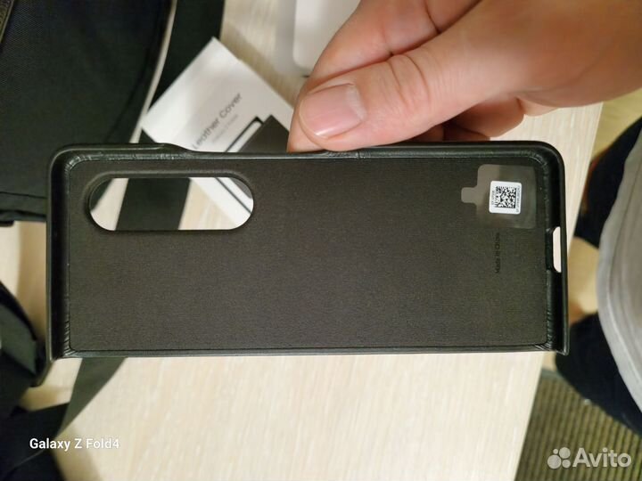 Samsung leather cover z fold4 новый