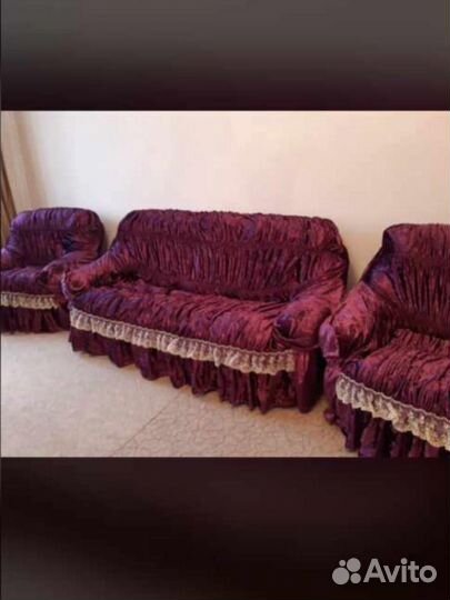 Велюровый чехол на диван