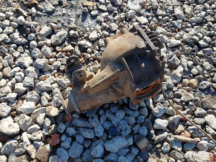 Редуктор передний Mitsubishi L200 2.5