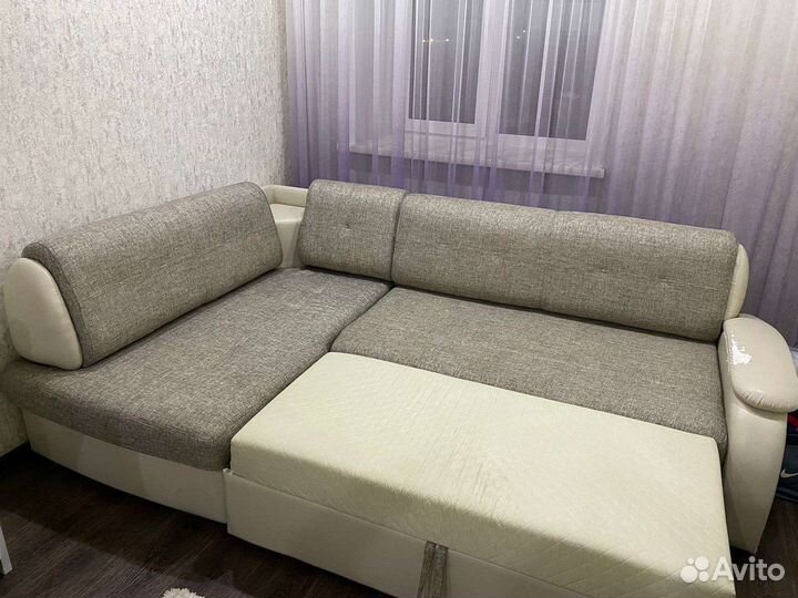 Угловой диван