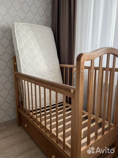 Детская кроватка с ортопед.матрасом и компл. белья