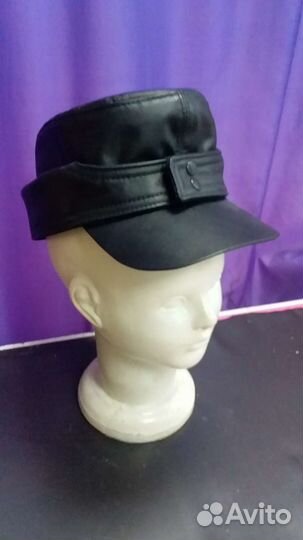 Мужская кожаная кепка