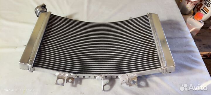 Усиленный радиатор Suzuki gsxr 1300 Hayabusa 99-07