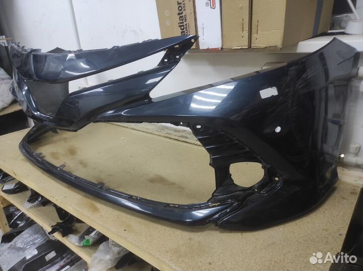 Бампер передний Toyota Camry V70