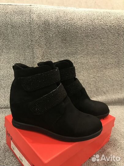 Ботинки сникерсы