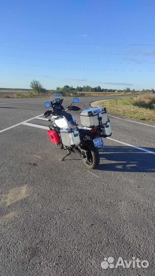 Suzuki V Strom DL 1000