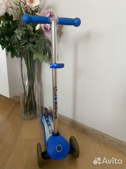 Самокат трехколесный globber