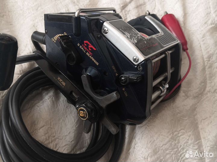 Электрокатушка riyoby AD101