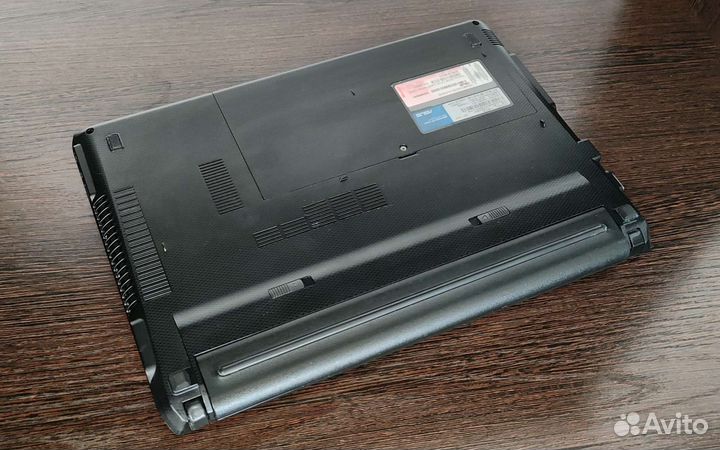 Ноутбук Asus U31, i5, SSD512, RAM 8Gb