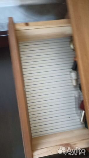 Тумбочки прикроватные