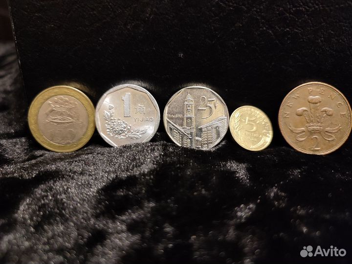 Набор иностранных монет 10 шт экзотика
