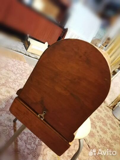 Цена договорная Швейная машинка