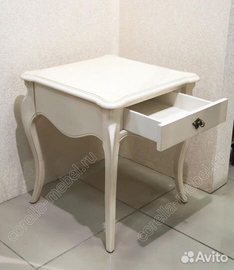 Тумбочка прикроватная с ящиком белая из массива