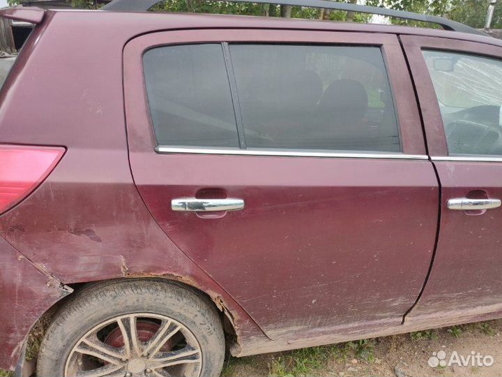 Дверь задняя правая Geely Mk Cross MR479QA 2012