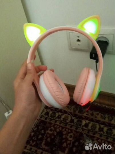 Наушники со светящимися ушками CAT STN-28