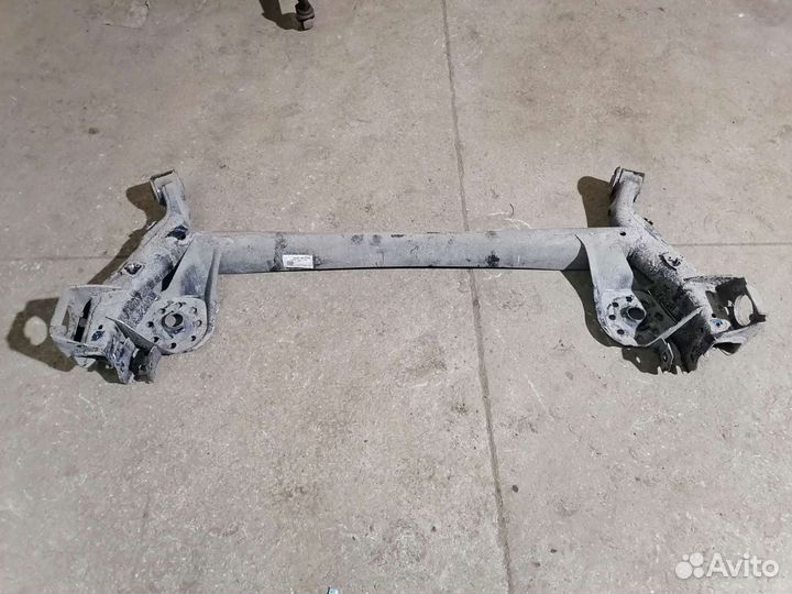 Задняя балка