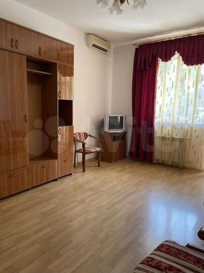 2-к. квартира, 50 м², 2/3 эт.