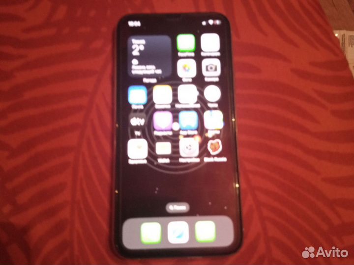 iPhone 11 Pro, 64 ГБ