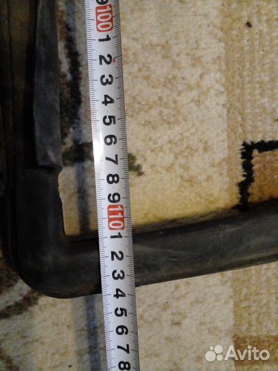 Уплотнитель лобового стекла