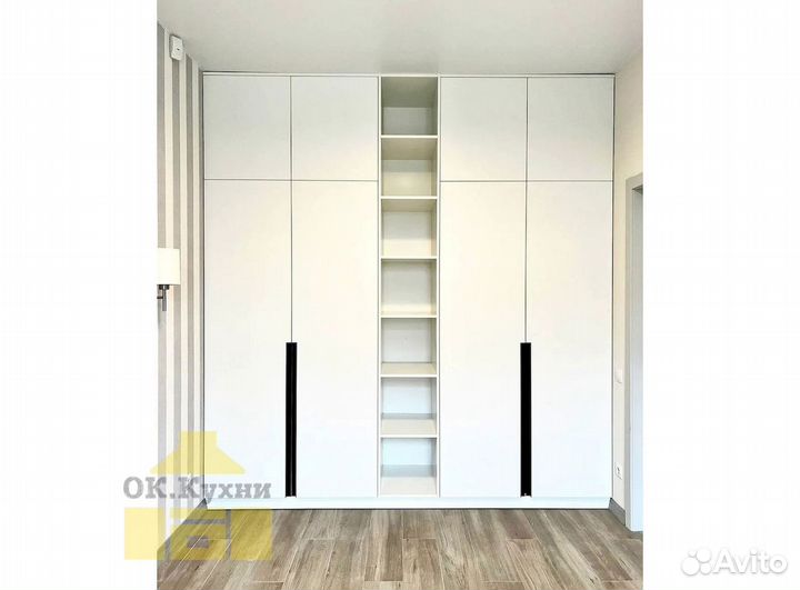 Шкаф в спальню