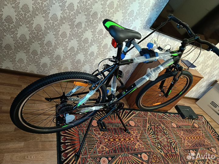 Новый Stels navigator 700v (27.5 колеса, рама 21)