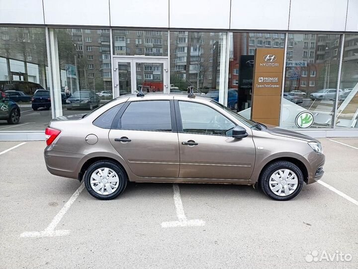 LADA Granta 1.6 МТ, 2020, 33 915 км