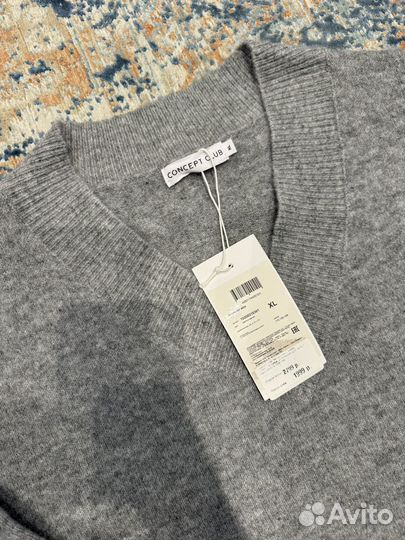 Джемперы серый