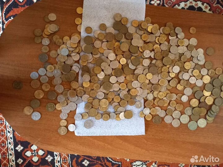 Продам монеты 1993 -92 г