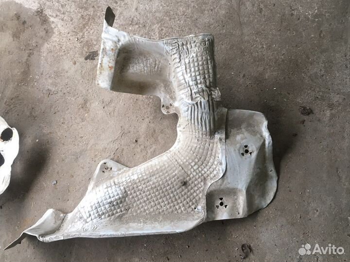 Тепловой экран термозащита Гольф 4