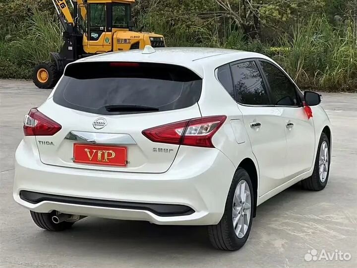 Nissan Tiida (China) 1.6 CVT, 2021, 10 000 км