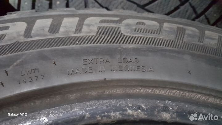 Laufenn I Fit Ice LW 71 235/55 R17