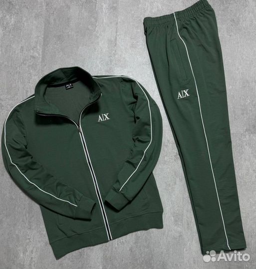 Спортивные костюмы Armani удобные