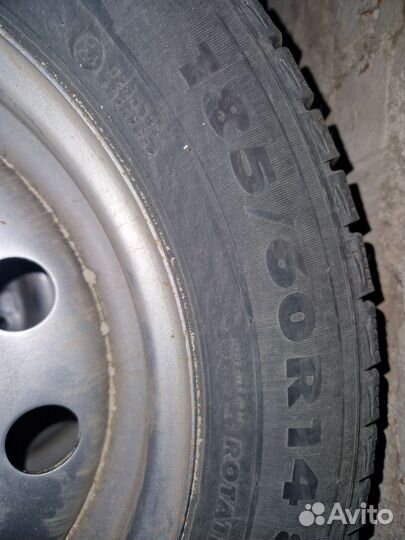 Nokia Nordman RS2 185/60 R14