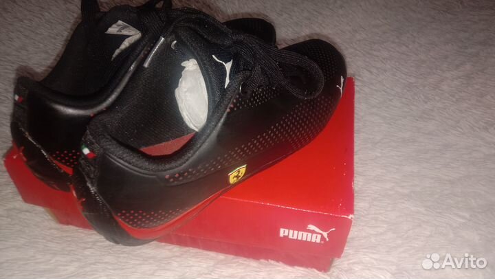 Футбольные бутсы