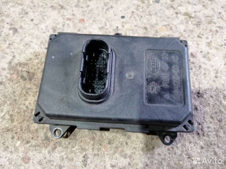 Блок управления светом (фарами) Skoda Superb 2 7L6