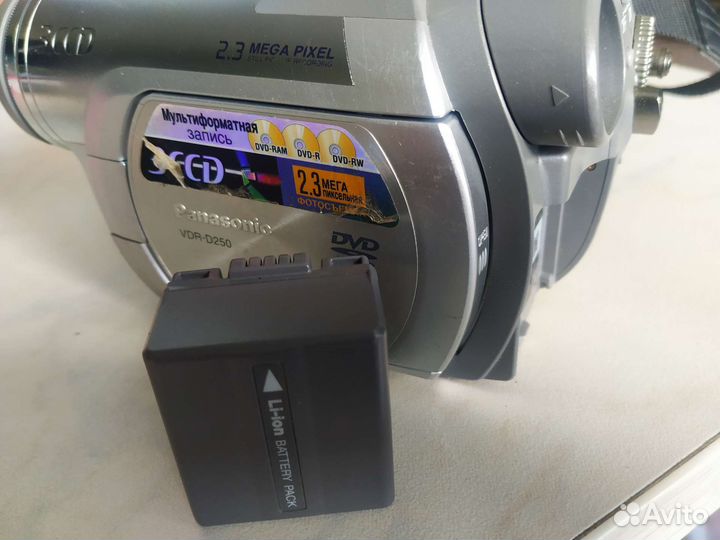 Видеокамера panasonic 3CCD VDR-D250 б/у