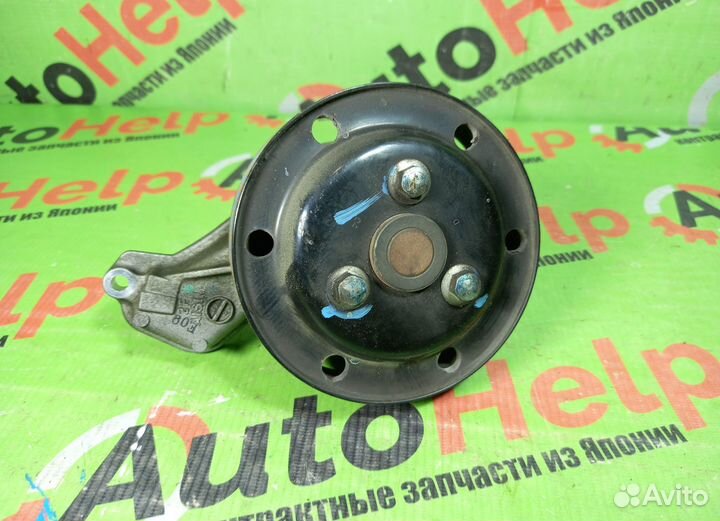 Помпа honda stream RN6 R18A