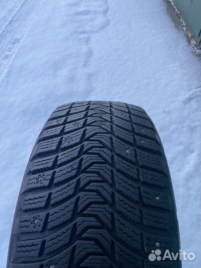 Michelin X-Ice North 3 225/45 R17 94T