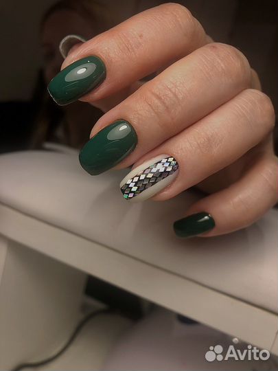 Аппаратный маникюр