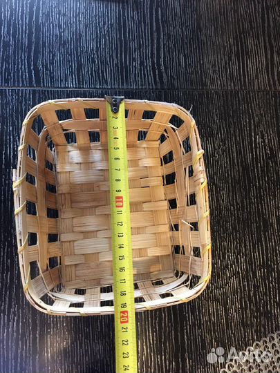 Плетеная корзинка, новая