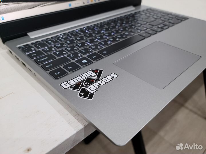 Игровой ноутбук Lenovo i5/GTX1050 4GB