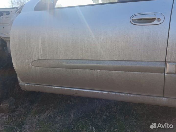 Дверь передняя левая Nissan Almera Classic B10